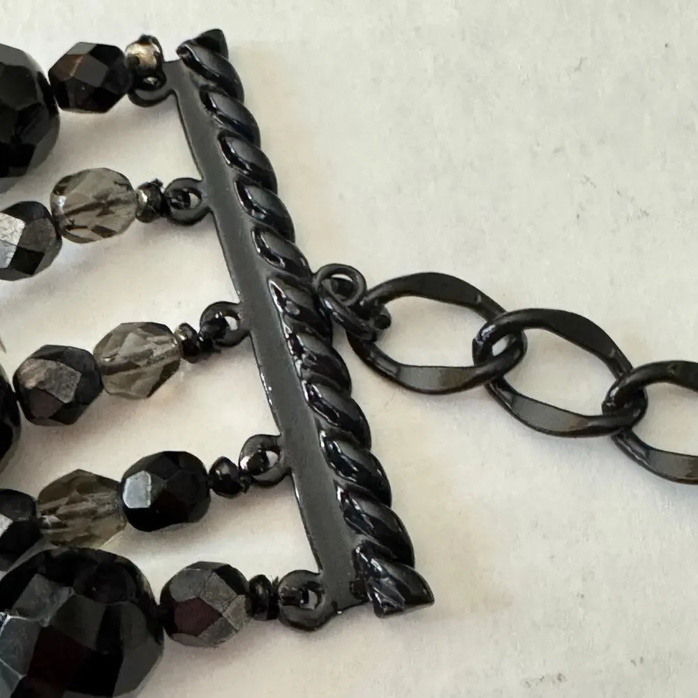 Vintage Black Jet Crystal Choker Necklace Clip Earrings Set Red Rhinestones